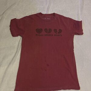 Taylor Swift Red Shirt